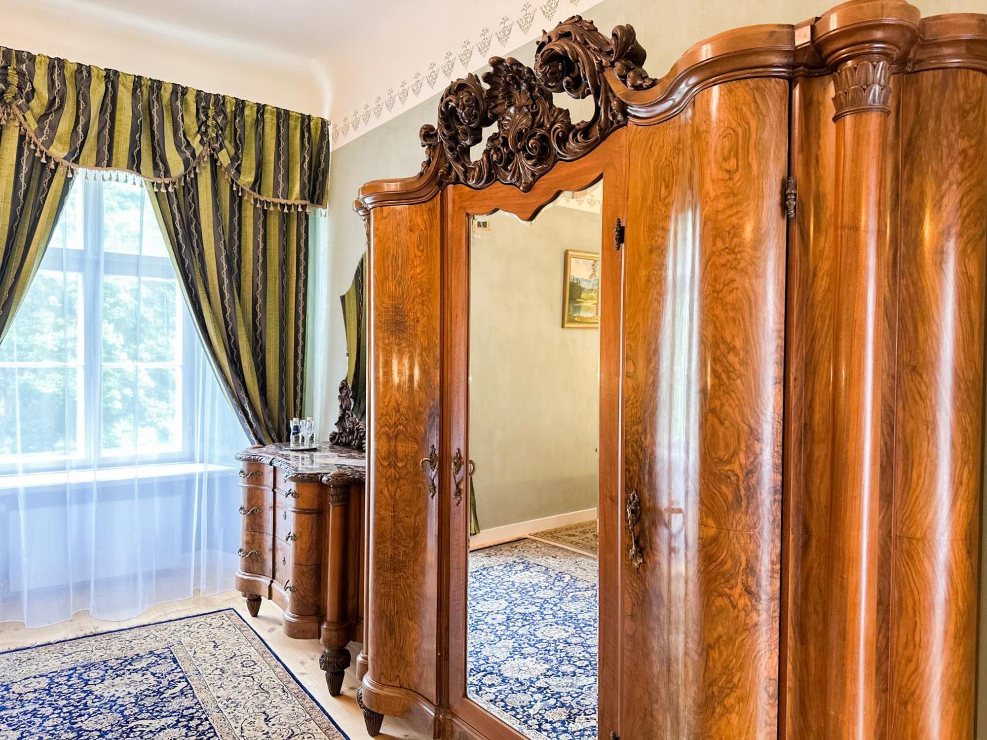 Edoles Pils Otel Dış mekan fotoğraf
