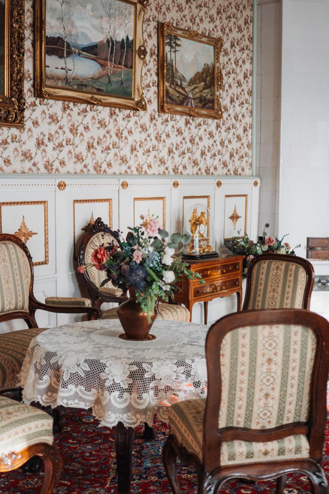 Edoles Pils Otel Dış mekan fotoğraf