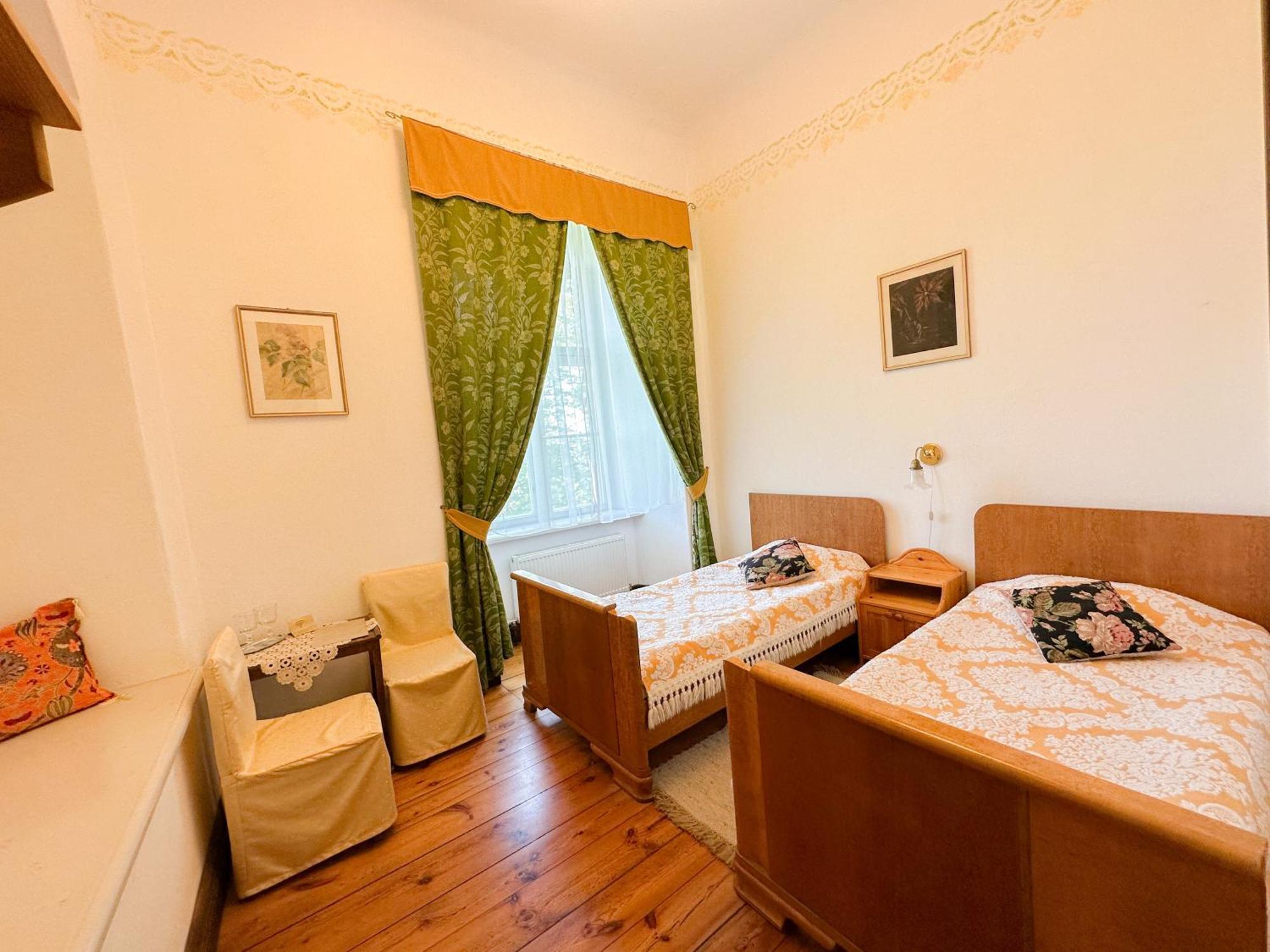 Edoles Pils Otel Dış mekan fotoğraf