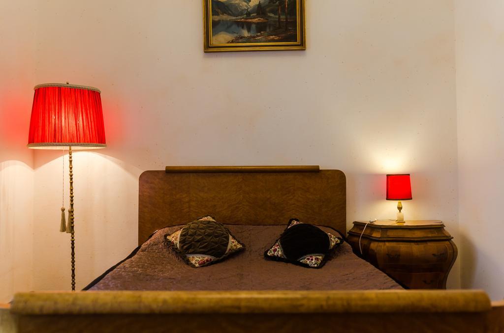 Edoles Pils Otel Dış mekan fotoğraf